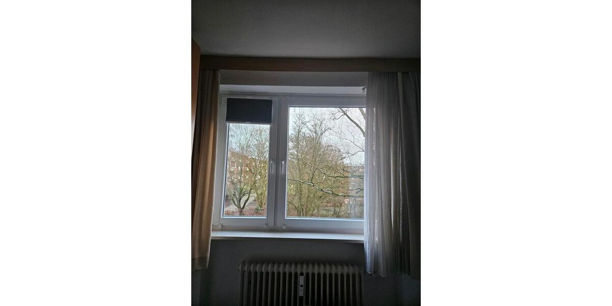 Ein Zimmer in einer Wohnung 7m2 in Poppenbuttel-Hamburg 1 zimmer