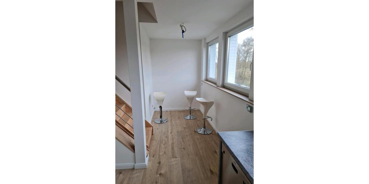 Maisonettenwohnung Tremsbüttel - 4 Zimmer, 125 m&sup2;, 1.190&euro; | Angebot:25381375