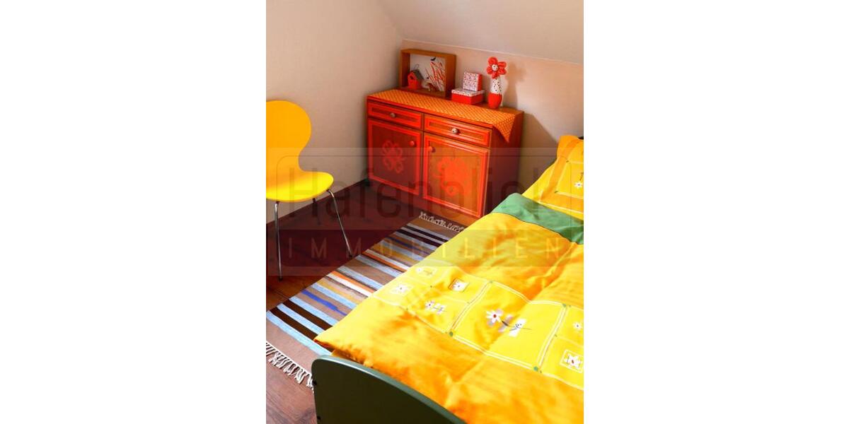 Dachgeschoßwohnung Seevetal - 4 Zimmer, 75 m&sup2;, 1.800&euro; | Angebot:20804840