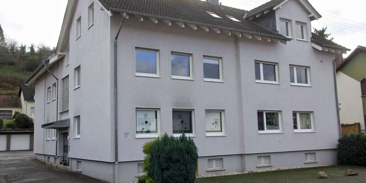 Etagenwohnung Idar-Oberstein Oberstein - 3 Zimmer, 98 m&sup2;, 750&euro; | Angebot:27014370