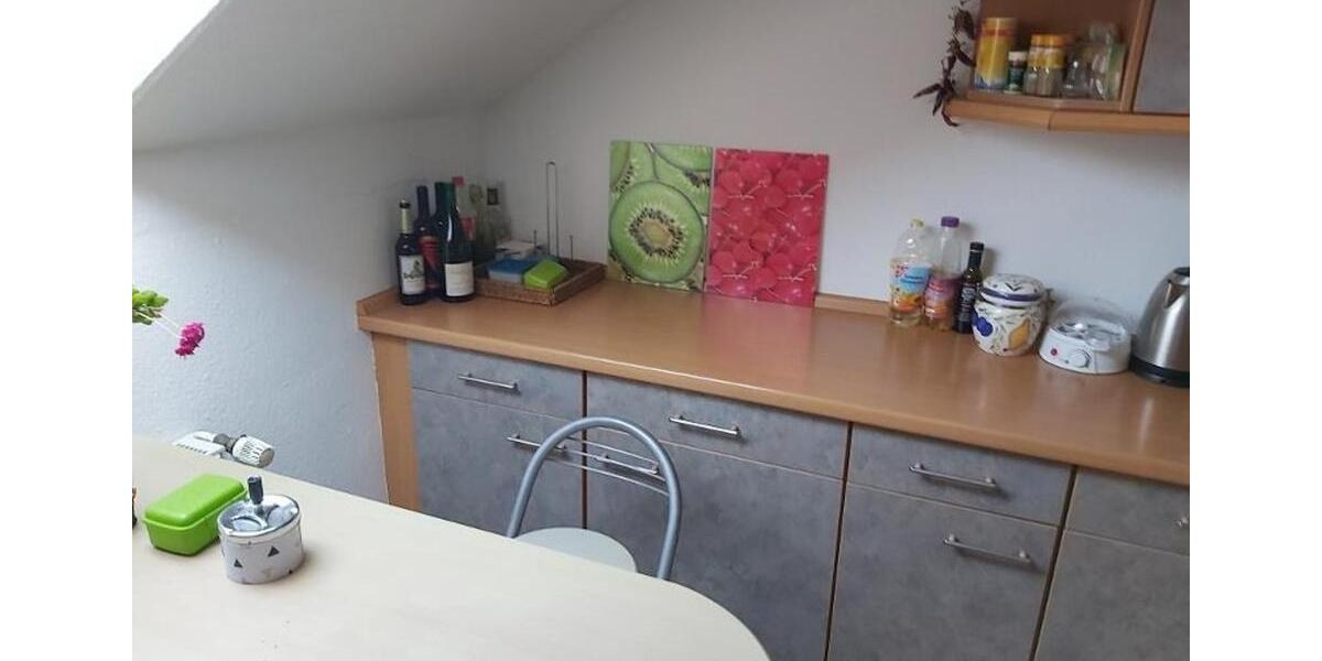 Dachgeschoßwohnung Altenburg - 2 Zimmer, 56 m&sup2;, 345&euro; | Angebot:26143763