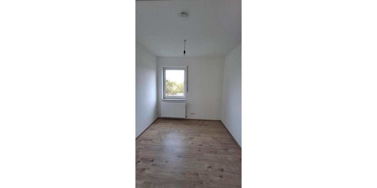 Etagenwohnung Mayen - 4 Zimmer, 105 m&sup2;, 950&euro; | Angebot:26137459