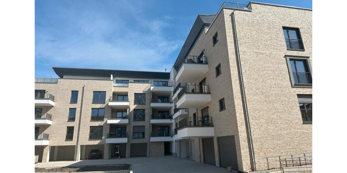 Etagenwohnung Nienburg (Weser) - 4 Zimmer, 136 m&sup2;, 1.680&euro; | Angebot:26236424