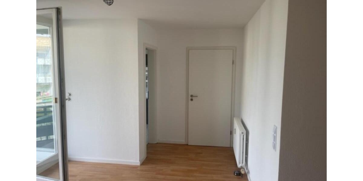 Etagenwohnung Engen - 3.5 Zimmer, 82 m&sup2;, 980&euro; | Angebot:25821681