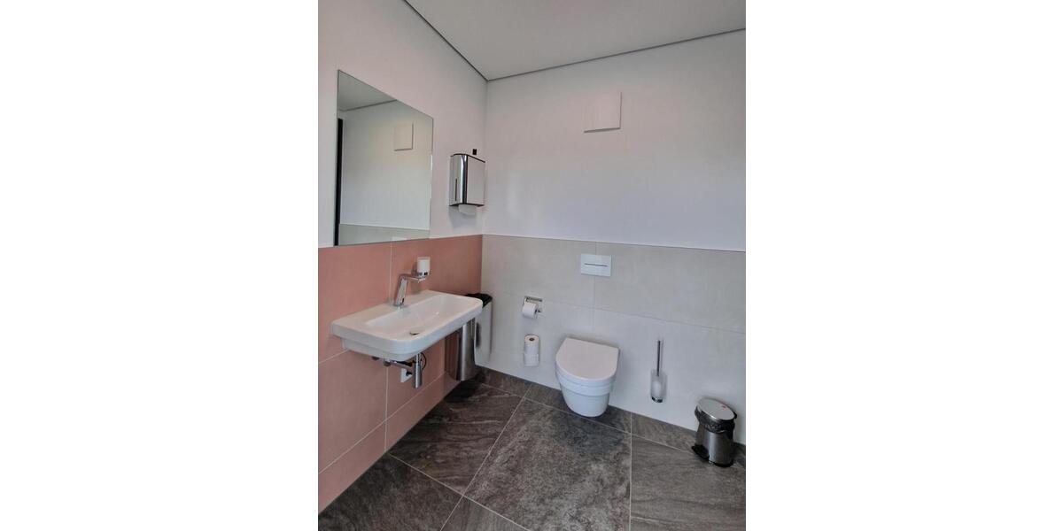 Etagenwohnung Lambrechtshagen - 1 Zimmer, 85 m&sup2;, 453&euro; | Angebot:25655224