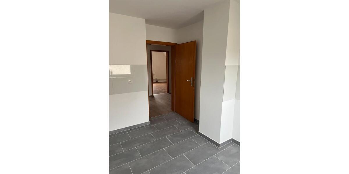 3-Zimmer Wohnung in Lollar 65qm - frisch saniert 3 zimmer