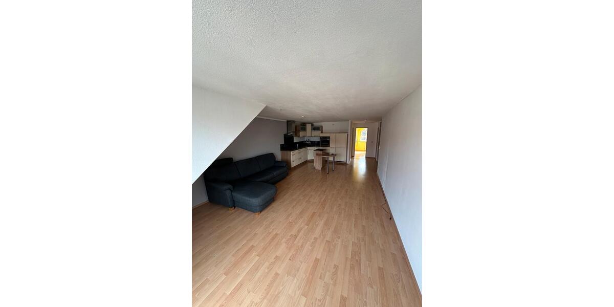 Dachgeschoßwohnung Köthen (Anhalt) - 3 Zimmer, 62 m&sup2;, 495&euro; | Angebot:26033186
