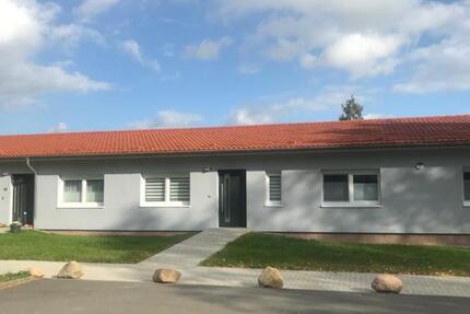 Wohnung Rosenow - 2 Zimmer, 63 m&sup2;, 415&euro; | Angebot:24441509