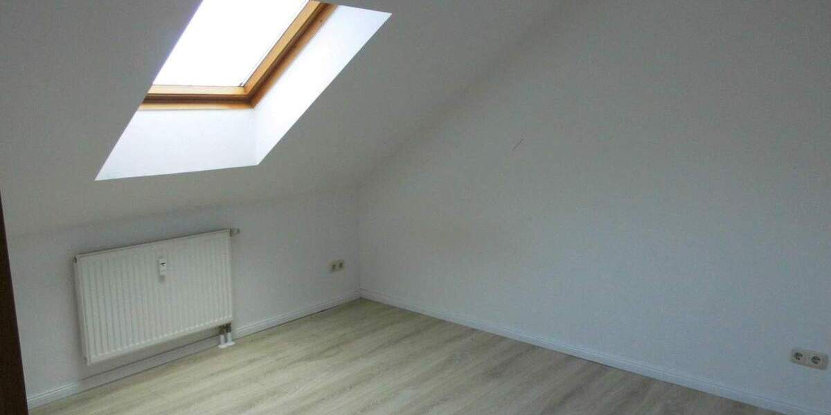 Etagenwohnung Neumark Schönbach - 2 Zimmer, 275&euro; | Angebot:25730694