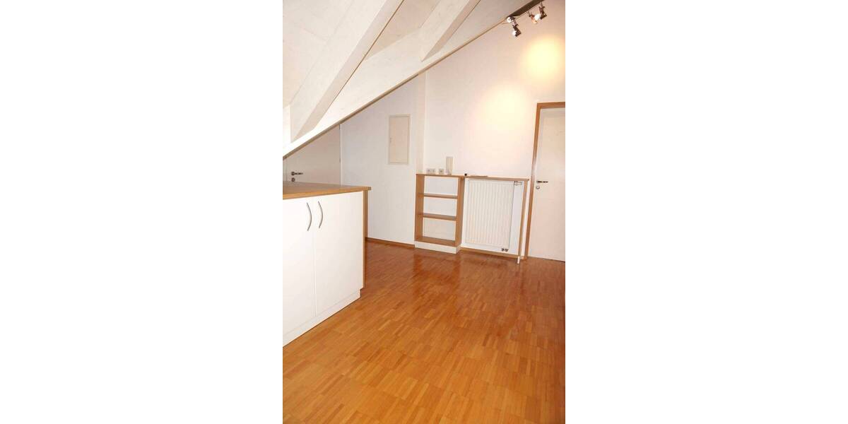 Etagenwohnung Schramberg - 2 Zimmer, 88 m&sup2;, 880&euro; | Angebot:24141081