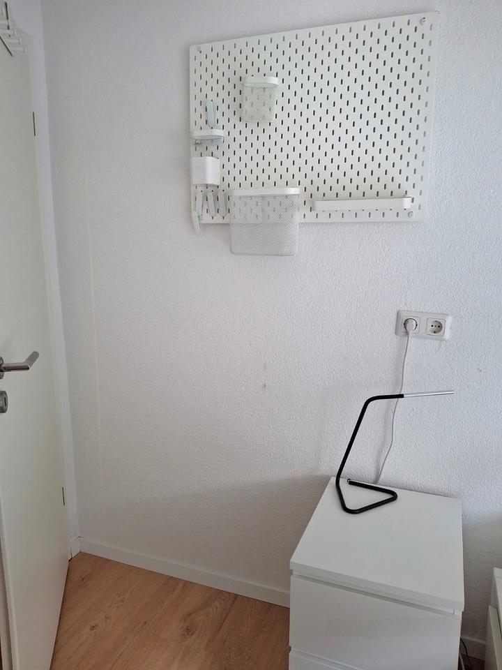 Hochwertiges Frauen-WG-Zimmer Warmmiete möbliert