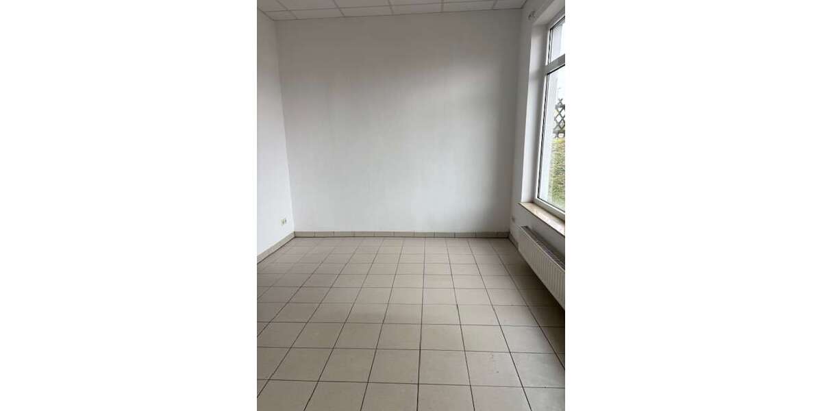 Einzelhandel in Werdau 250 € 52 m² zimmer
