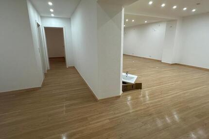 Wohnung Lebach - 1 Zimmer, 77 m&sup2;, 700&euro; | Angebot:24841122