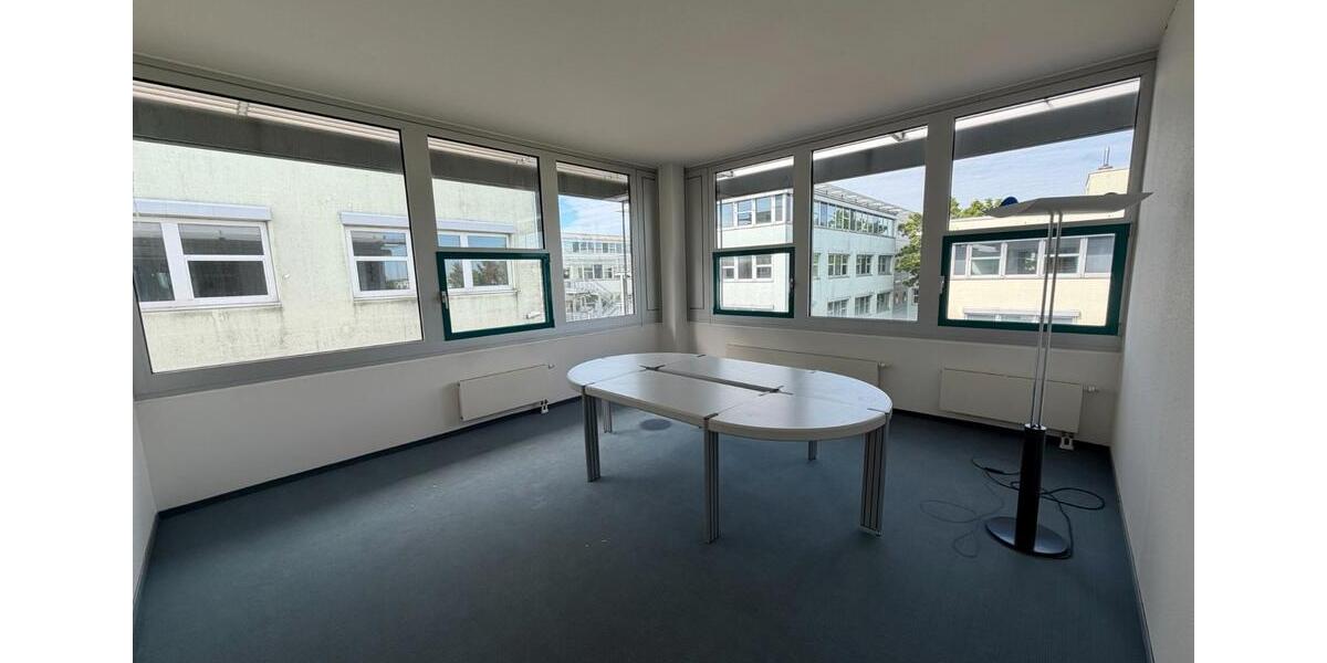 Gewerbeobjekt Schkeuditz - 10&euro; | Angebot:26652475