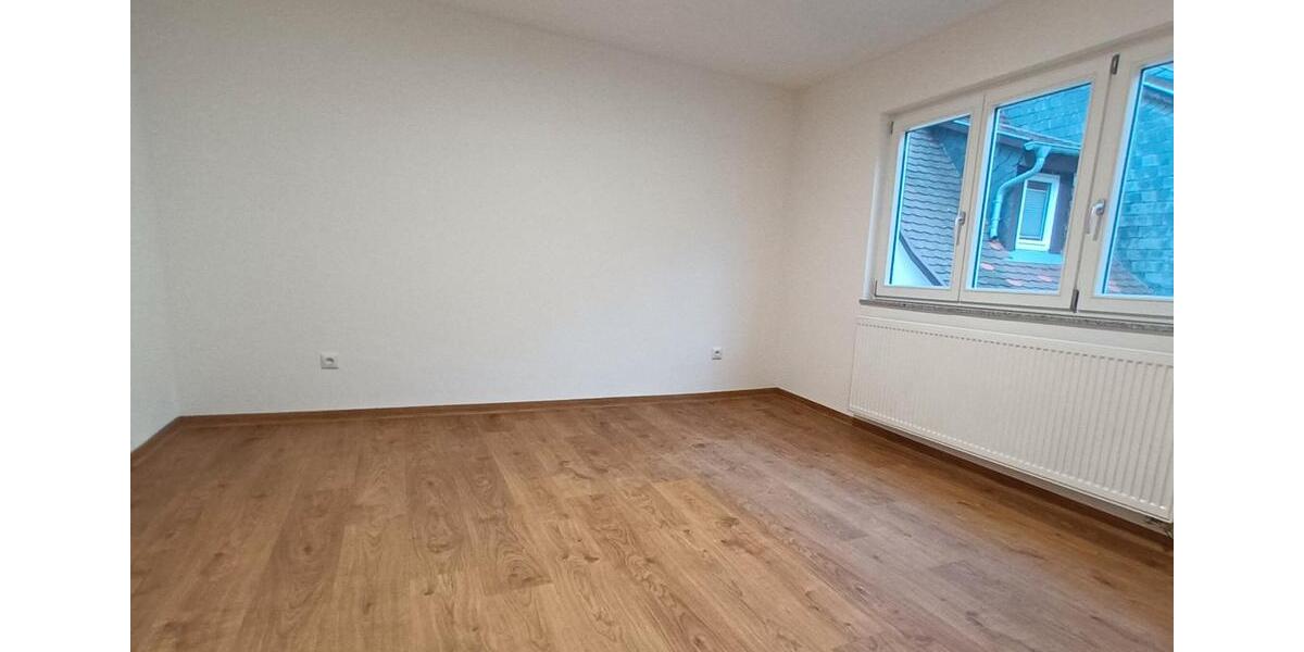 Einfamilienhaus Miltenberg - 4 Zimmer, 80 m&sup2;, 945&euro; | Angebot:26222981