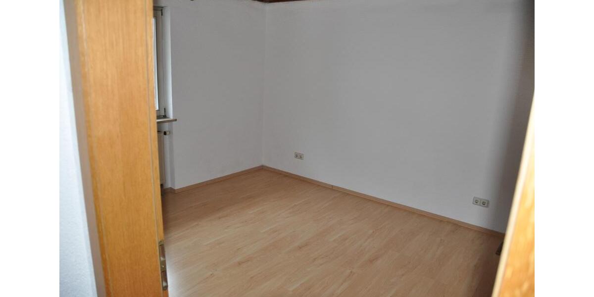 Etagenwohnung Erlangen Bruck - 2 Zimmer, 64 m&sup2;, 850&euro; | Angebot:24840056