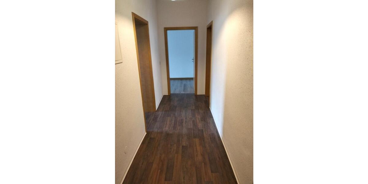 Etagenwohnung Aue-Bad Schlema Bad Schlema - 3 Zimmer, 62 m&sup2;, 360&euro; | Angebot:26060845
