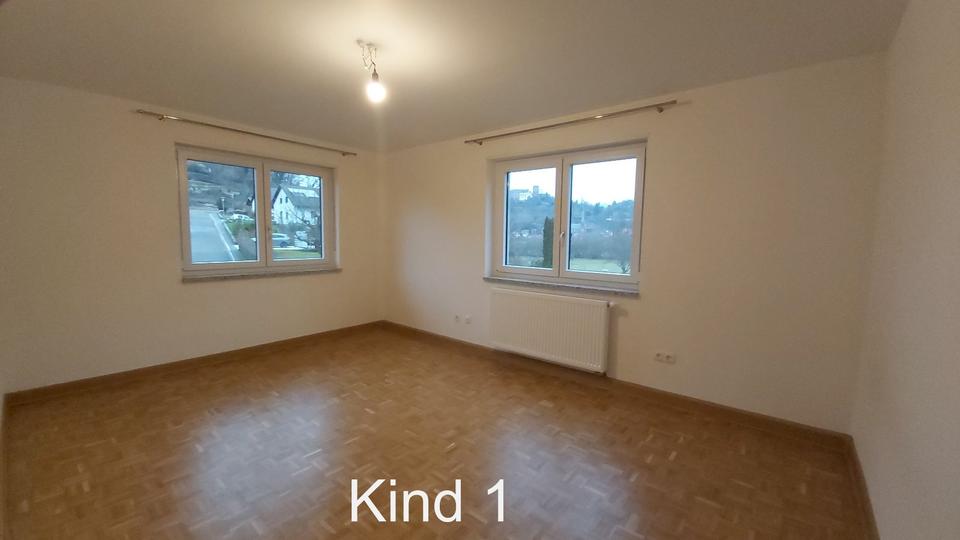 Etagenwohnung Werbach - 4 Zimmer, 111 m&sup2;, 880&euro; | Angebot:26234302