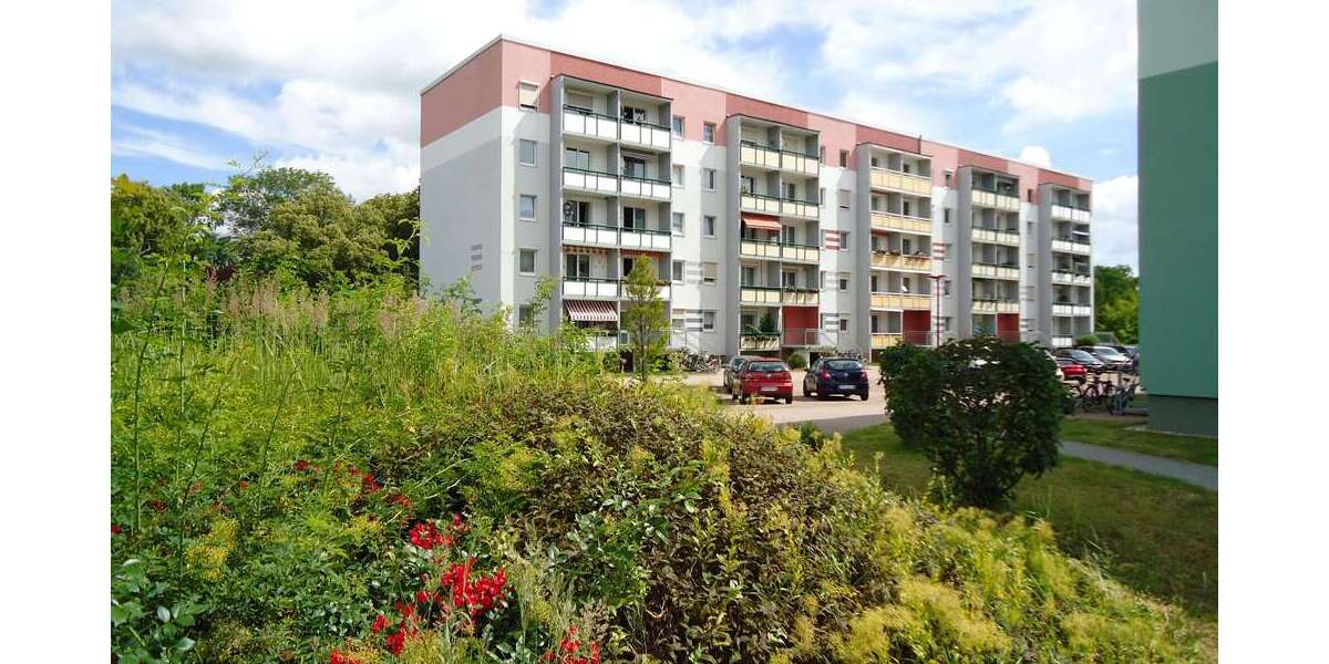 Etagenwohnung Calbe - 3 Zimmer, 57 m&sup2;, 281&euro; | Angebot:27176361