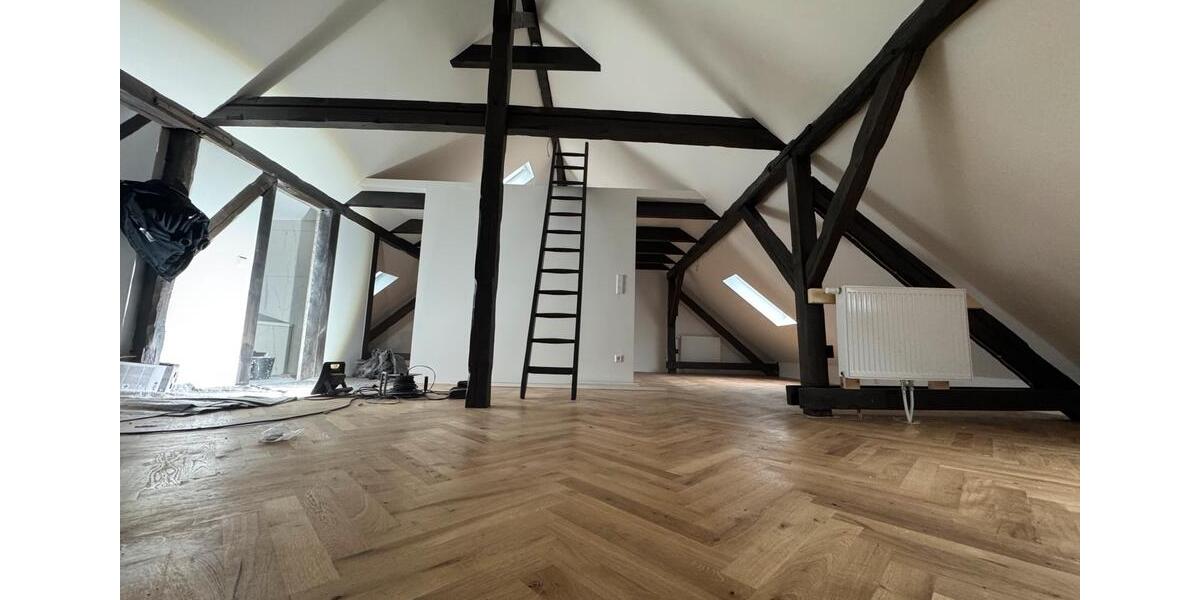 Dachgeschoßwohnung Berlin Lichtenberg - 2 Zimmer, 70 m&sup2;, 1.100&euro; | Angebot:26296698