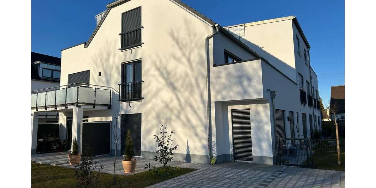 Etagenwohnung Ingolstadt Augustinviertel - 4 Zimmer, 106 m&sup2;, 1.537&euro; | Angebot:24385692