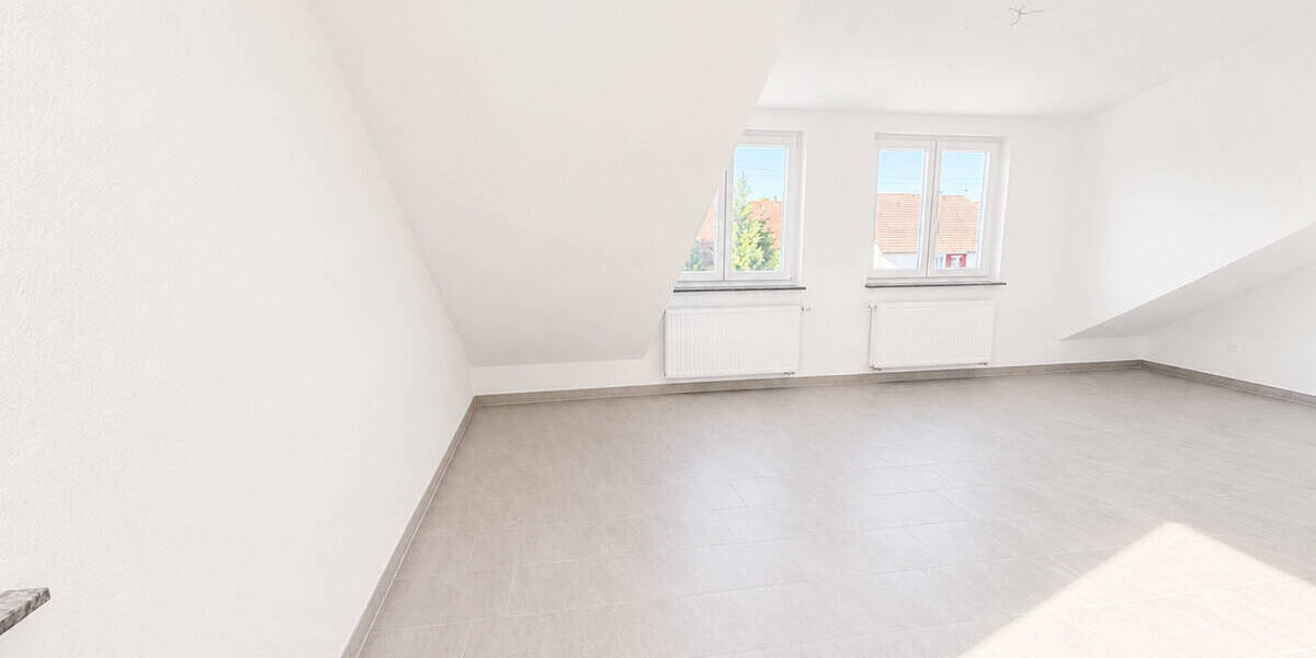 Etagenwohnung Dunningen / Seedorf Seedorf - 4 Zimmer, 156 m&sup2;, 1.400&euro; | Angebot:26741850