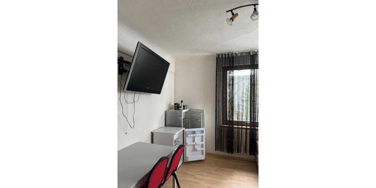 Wohnen auf Zeit Aalen - 4 Zimmer, 110 m&sup2;, 12&euro; | Angebot:24660794