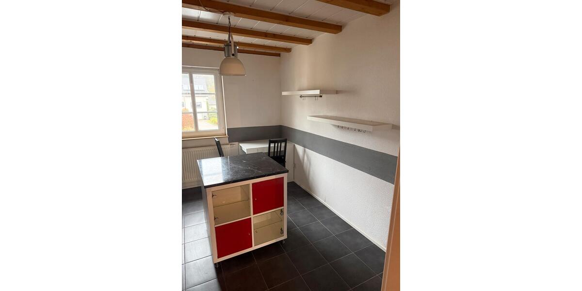 Schöne helle 85 qm Wohnung in Oberthal-Güdesweiler zu vermieten 3 zimmer