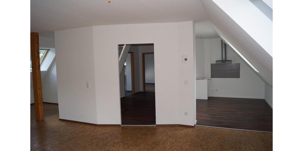 Maisonettenwohnung Wunstorf - 4 Zimmer, 107 m&sup2;, 990&euro; | Angebot:25790307
