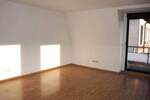 Helle 2-Zimmer-Dachgeschosswohnung mit Stadtblick, Balkon & Garage – 62 m² – bezugsfähig ab ca. 15.11.2025 2 zimmer