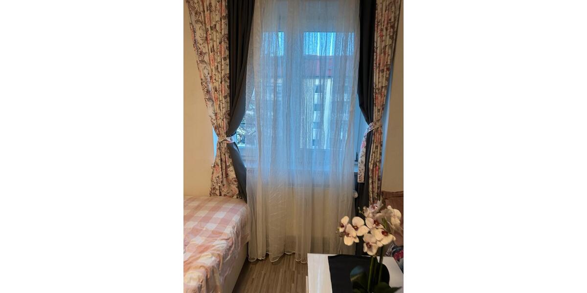 Wohnen auf Zeit München Thalkirchen-Obersendling-Forstenried-Fürstenried-S - 40 Zimmer, 80 m&sup2;, 800&euro; | Angebot:26647962