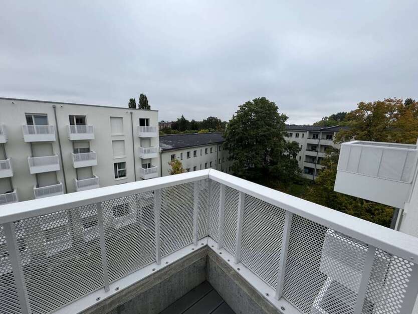 Wohnung zum Mieten in Berlin 636,95 € 27.05 m² 1 zimmer