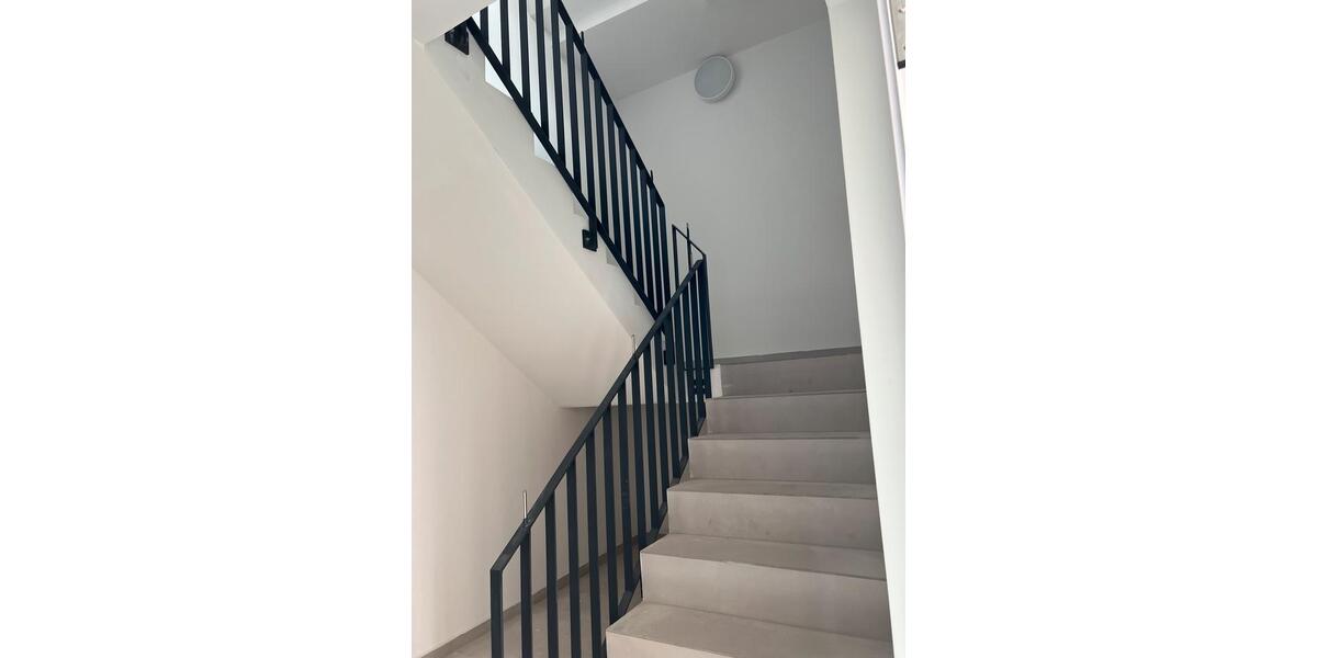 Etagenwohnung Gehrden - 2 Zimmer, 75 m&sup2;, 1.250&euro; | Angebot:25895333