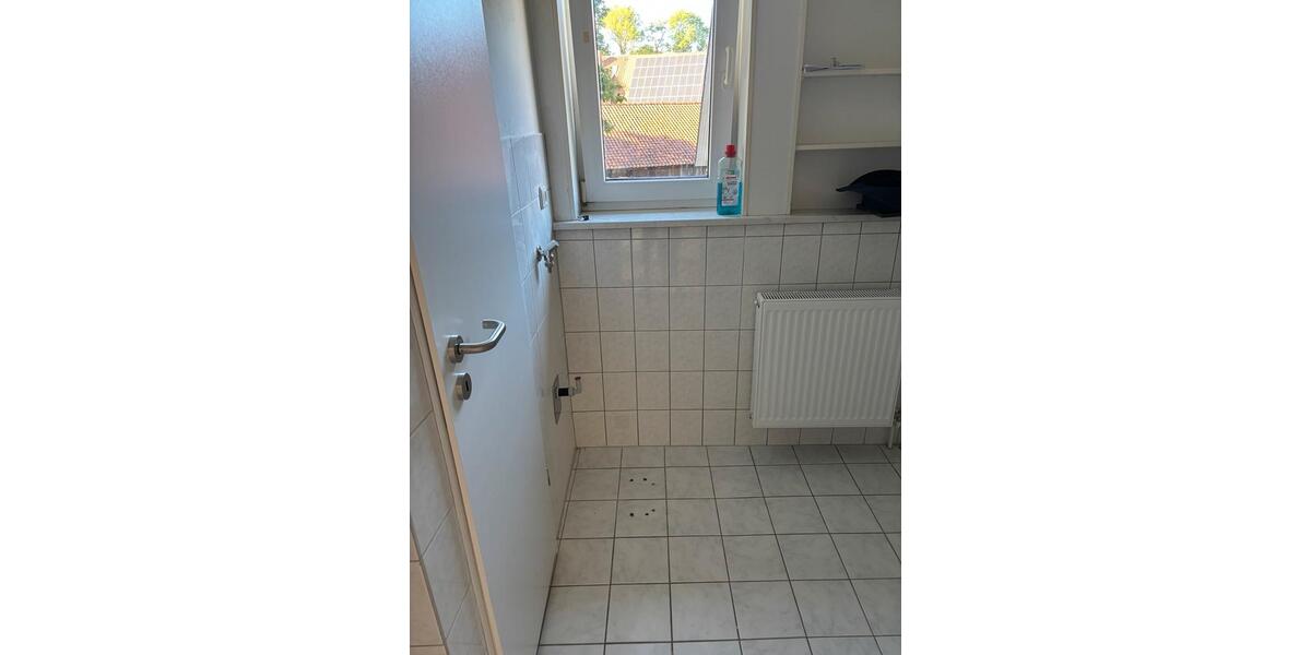Dachgeschoßwohnung Celle Altenhagen - 3 Zimmer, 83 m&sup2;, 950&euro; | Angebot:26702150