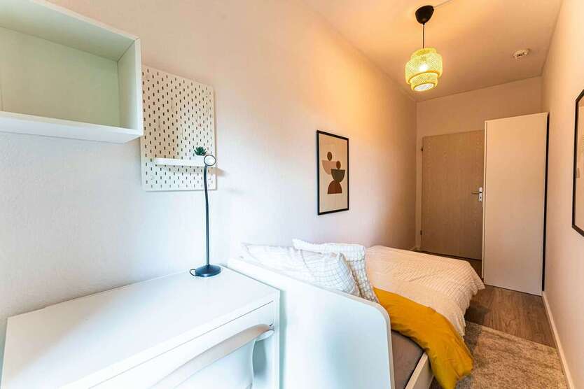 WG-Zimmer in Potsdam 640 € 10.5 m² zimmer