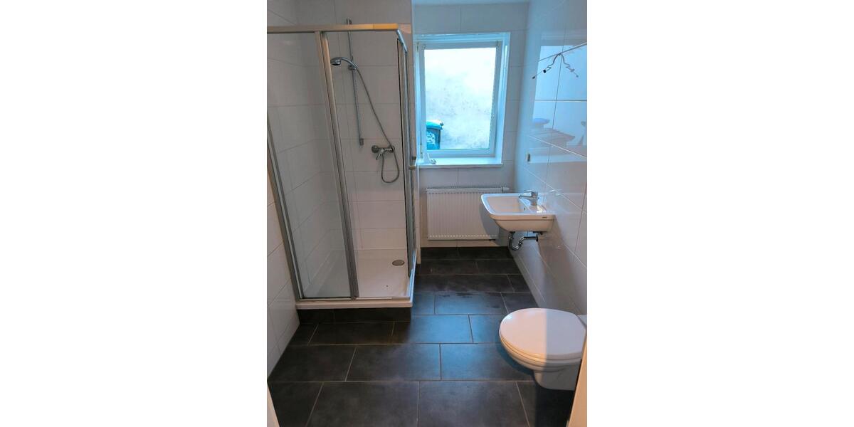 Erdgeschoßwohnung Staßfurt - 2 Zimmer, 38 m&sup2;, 270&euro; | Angebot:26219879