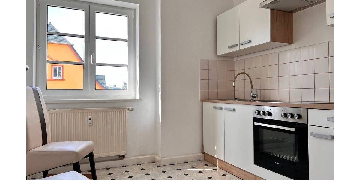 Etagenwohnung Plauen Reusa - 3 Zimmer, 64 m&sup2;, 354&euro; | Angebot:26388916