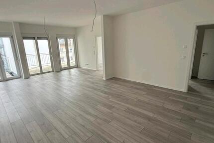 Wohnung Pforzheim - 3 Zimmer, 95 m&sup2;, 1.350&euro; | Angebot:26594449