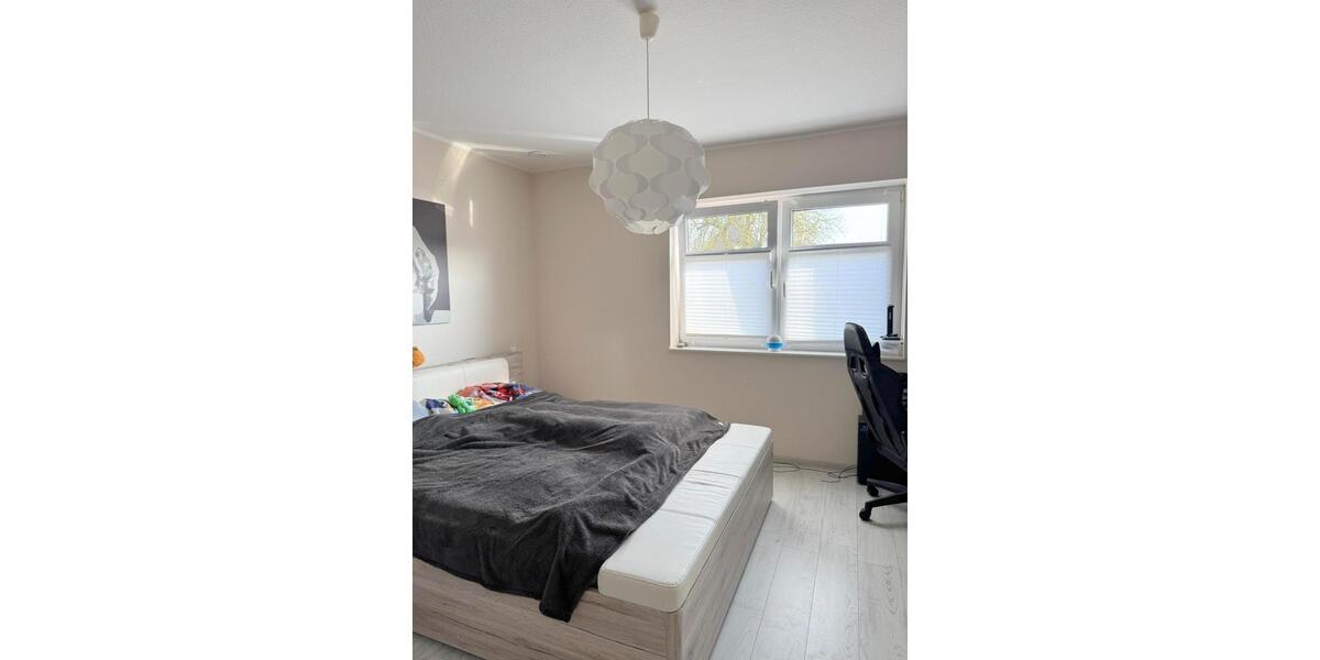 Erdgeschoßwohnung Rhauderfehn - 3 Zimmer, 107 m&sup2;, 750&euro; | Angebot:25654524