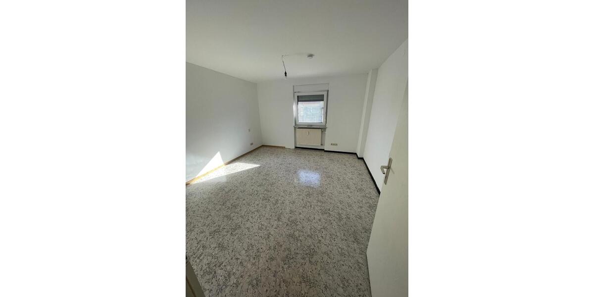 Erdgeschoßwohnung Elsenfeld - 3 Zimmer, 85 m&sup2;, 850&euro; | Angebot:25977305