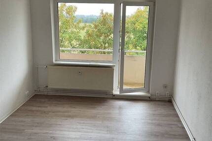 Wohnung Gützkow - 3 Zimmer, 62 m&sup2;, 400&euro; | Angebot:26190693