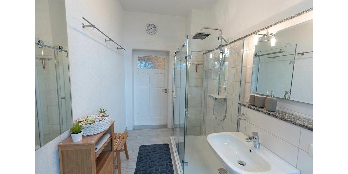 Wohnen auf Zeit Auerbach/Vogtland Vogtland - 5 Zimmer, 100 m&sup2;, 70&euro; | Angebot:26582456