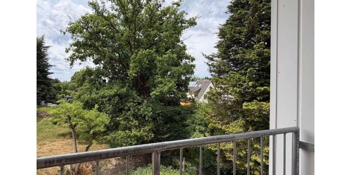 Etagenwohnung Neusäß - 3 Zimmer, 75 m&sup2;, 1.100&euro; | Angebot:27016456