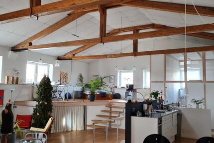 Außergewöhnliches BüroAtelier mit Lagerfläche zimmer