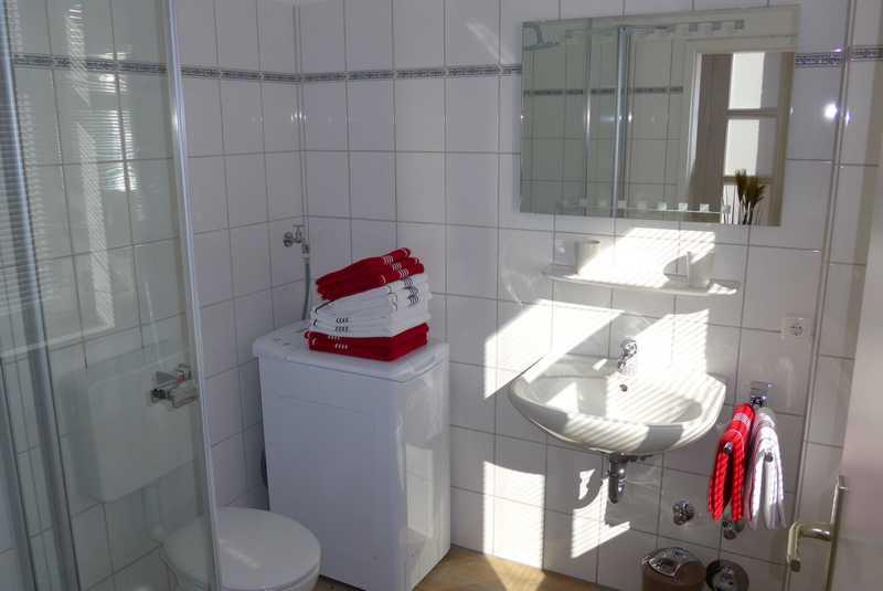 Etagenwohnung Stade - 1.5 Zimmer, 38 m&sup2;, 2.500&euro; | Angebot:21126477
