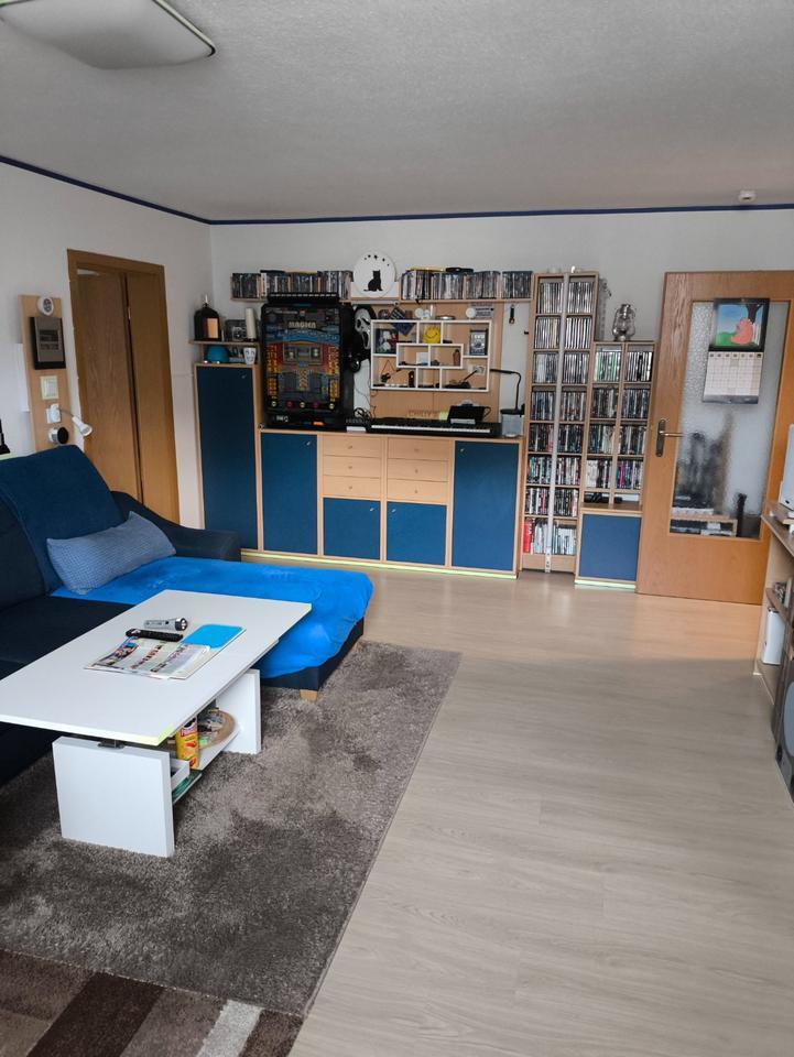 Arnstorf Helle Dachgeschoßwohnung, 2 ZKB, Wohnfläche 56 m²
