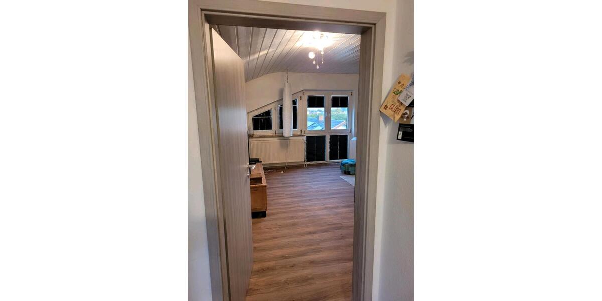 Dachgeschoßwohnung Bürstadt - 1 Zimmer, 52 m&sup2;, 550&euro; | Angebot:24825630
