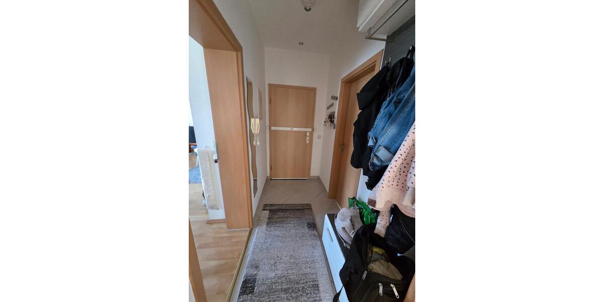 Etagenwohnung Magdeburg Lemsdorf - 3 Zimmer, 90 m&sup2;, 630&euro; | Angebot:26704609