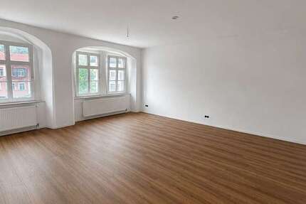 Wohnung Weida - 4 Zimmer, 93 m&sup2;, 700&euro; | Angebot:27260653
