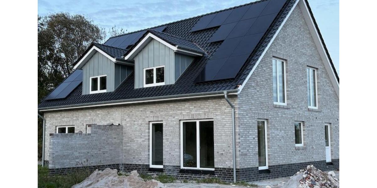 Neubau-DHH mit Seelage – energieeffizient, Garten, moderne Ausst. 4 zimmer